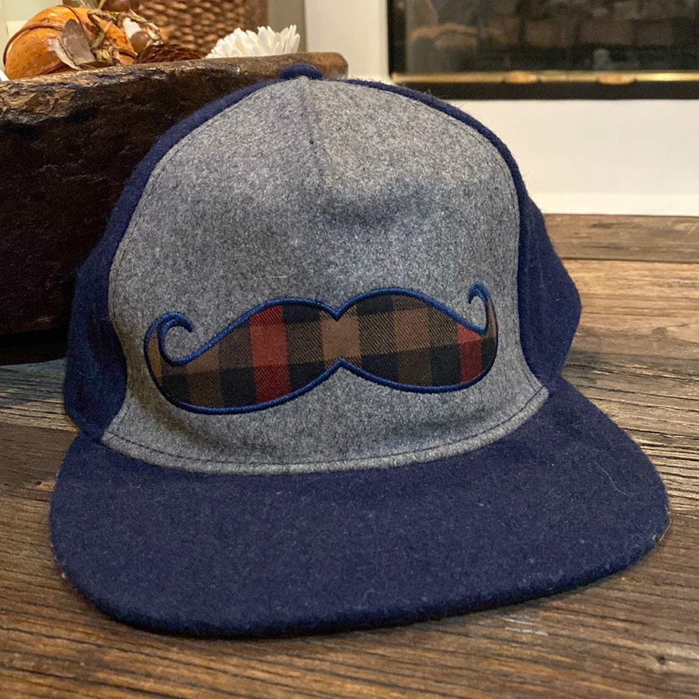 Mustache trucker hat